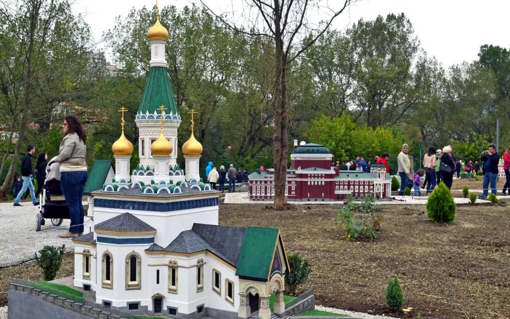 Паркът на миниатюрите в Търново е с интернет екскурзовод