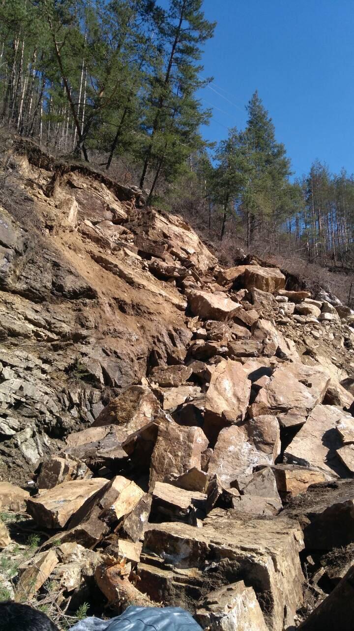 АПИ събира водещи експерти за проблемното свлачище в Смолянско