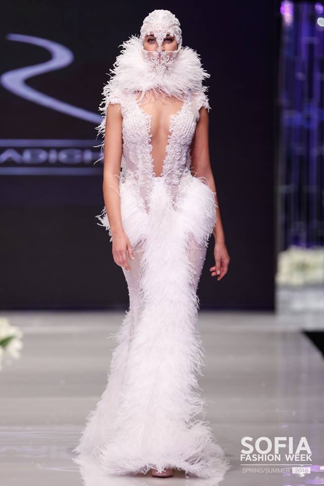 Цвети Разложка, Калина Паскалева и мъже в черно превзеха Sofia Fashion Week SS 2018