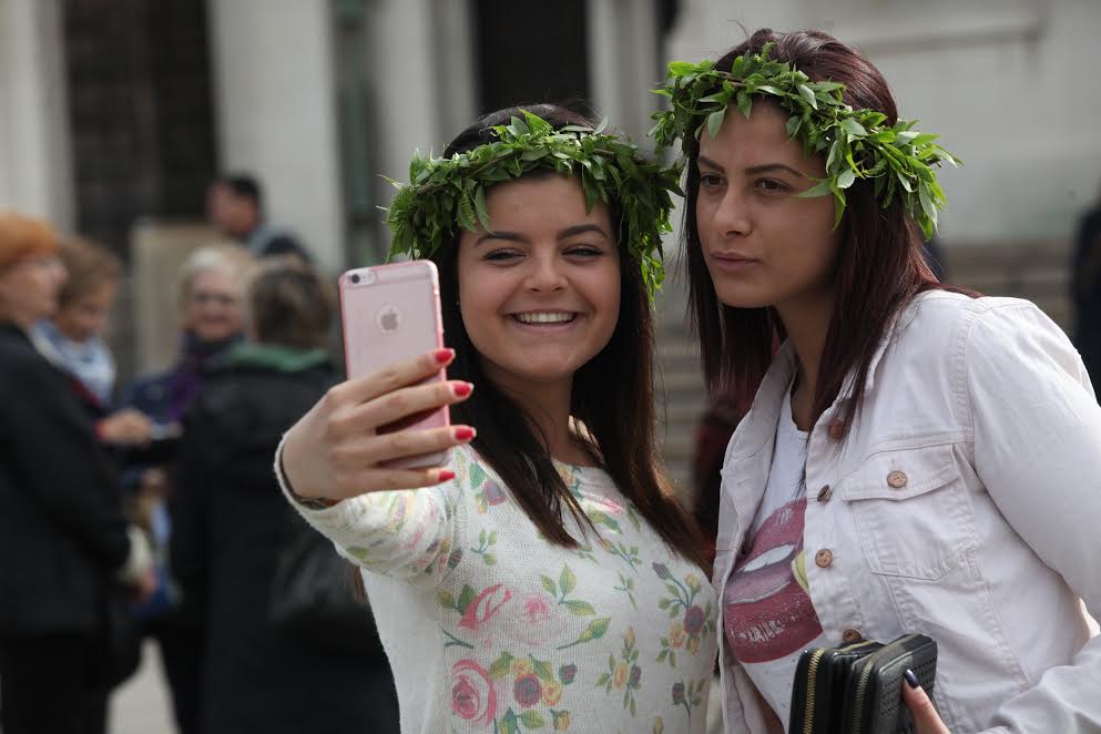 Екоминистерството: На купувайте цветя и клонки от нерегламентирани търговци