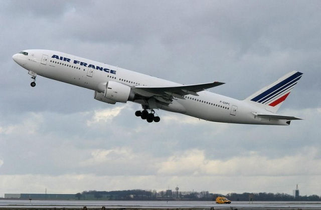 Стачка отменя една четвърт от полетите на "Ер Франс"