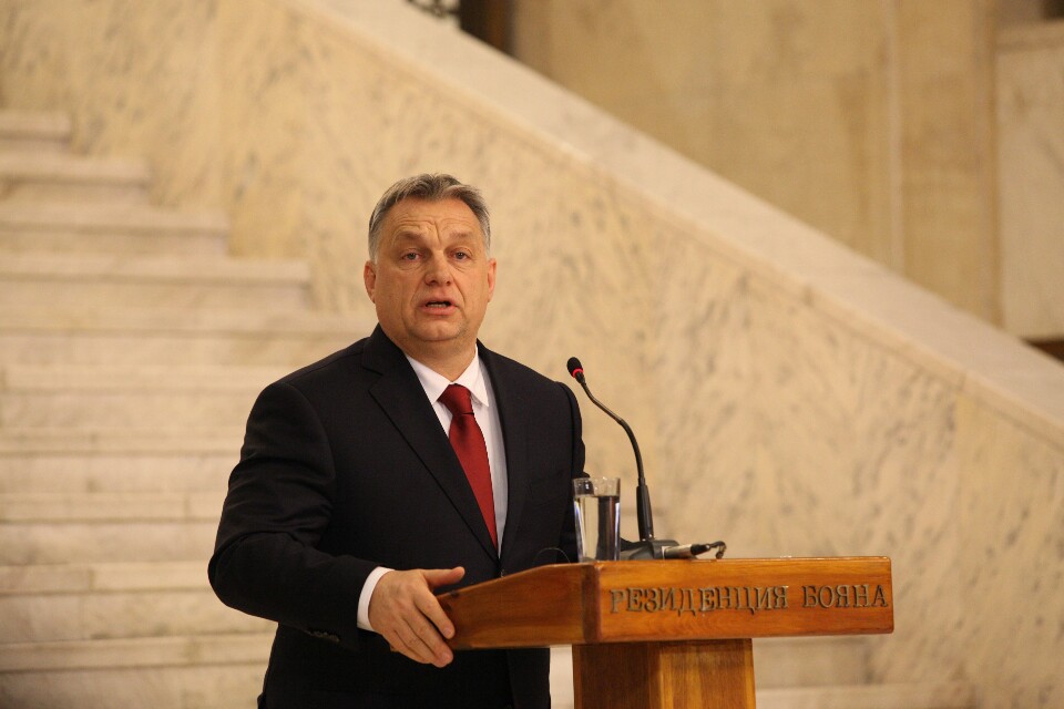 Унгарският президент възложи на Орбан да състави ново правителство