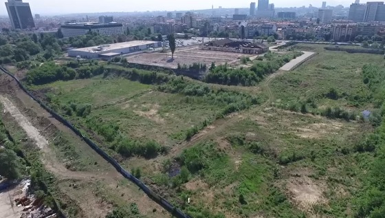 Вижте терена, върху който ще се строи мащабният проект "София Скуеър" (ВИДЕО)
