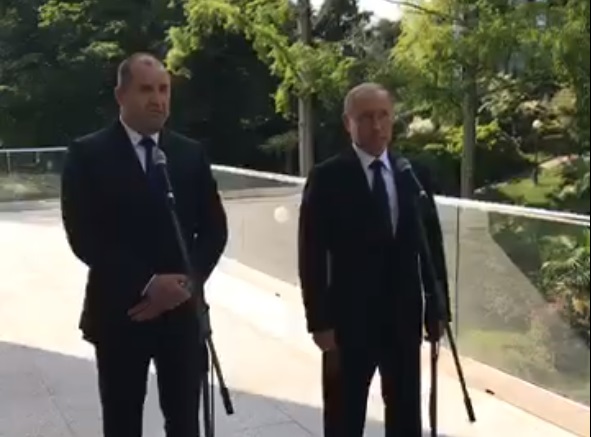 Радев в Сочи: Поднових поканата си към президента Путин да посети България (ВИДЕО)