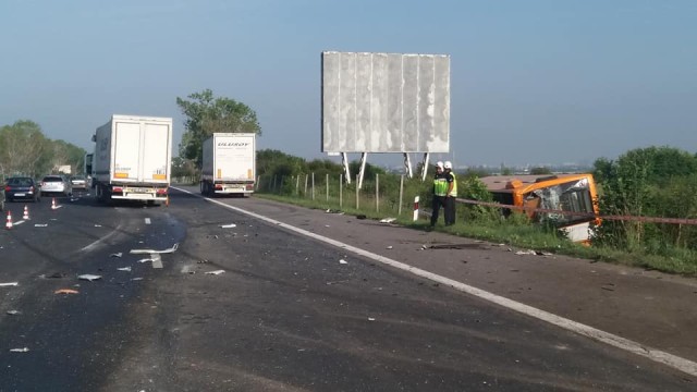 12 души са в болница след катастрофата с автобус на магистрала "Тракия"