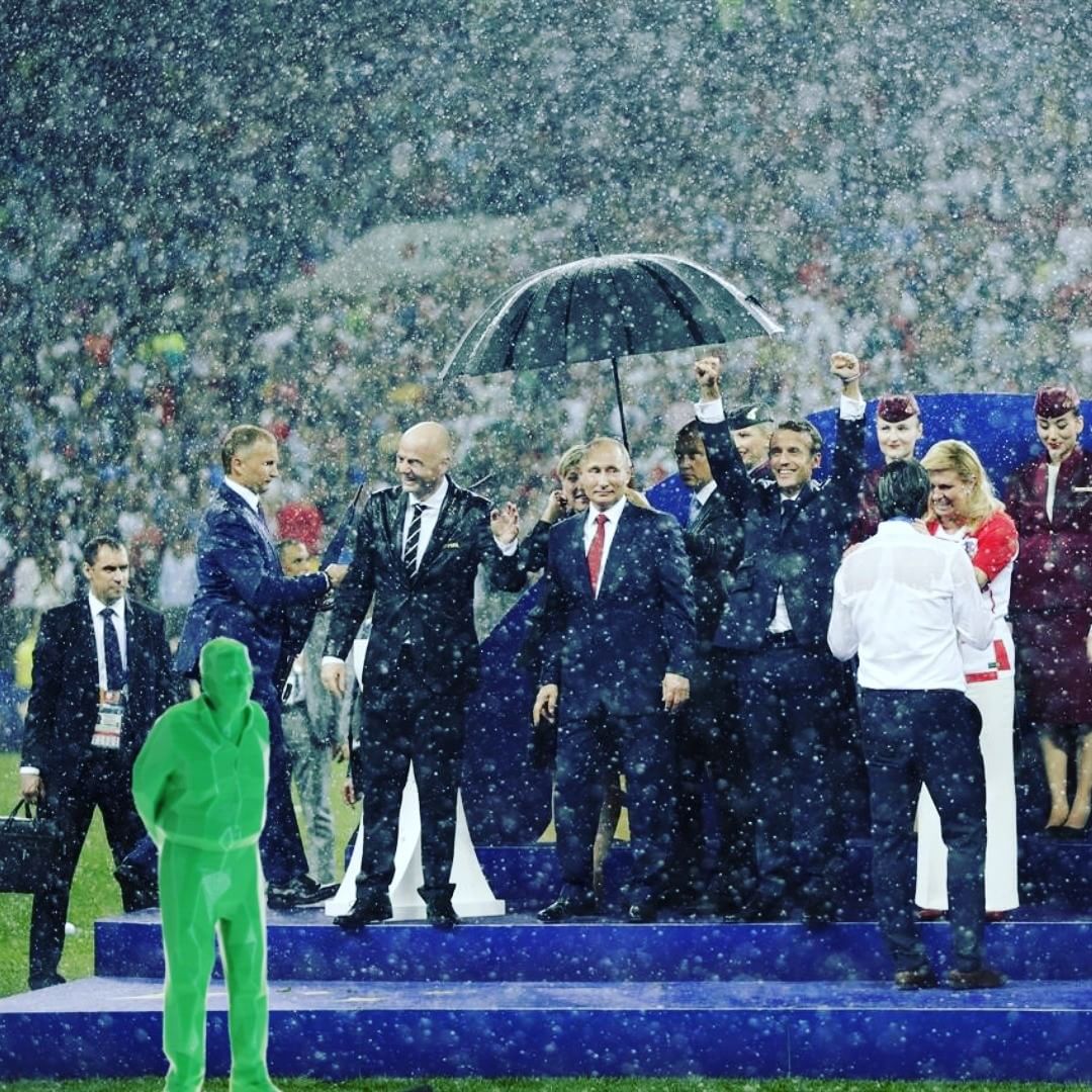 Шоуто на президентите