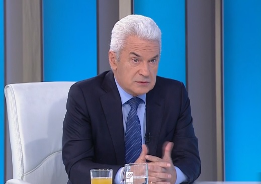 Волен Сидеров: Населението не беше добре осведомено от властите за чумата по животните
