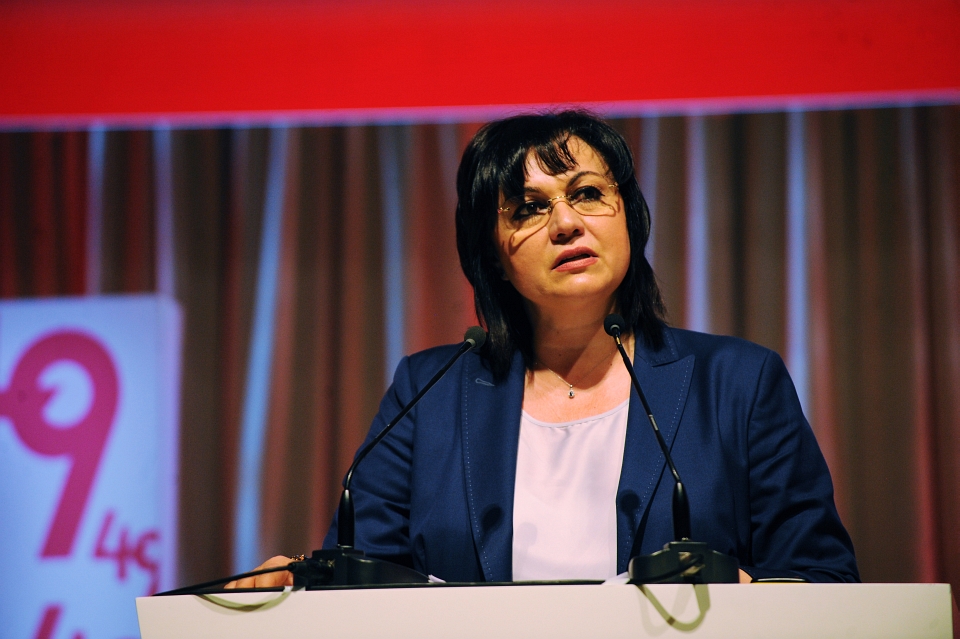 Корнелия Нинова: Не предлагаме алтернaтива на ГЕРБ, а алтернатива на системата