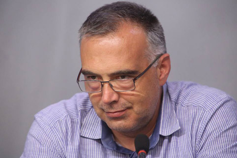 Антон Кутев, зам.-председател на ПГ на БСП, пред „Труд“: Само национална катастрофа би оправдала коалиция БСП-ГЕРБ