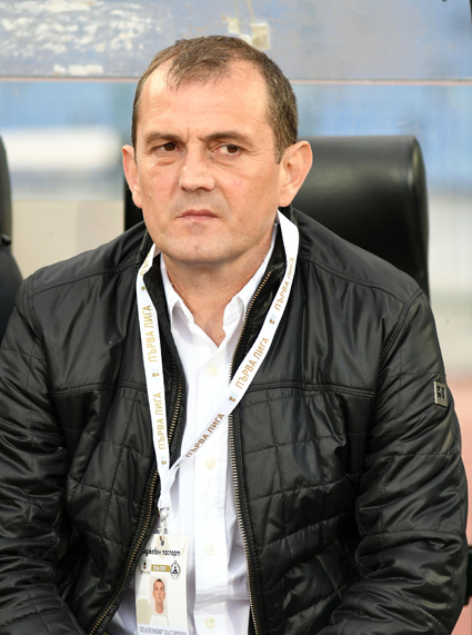 “Славия“ тръгна без напрежение