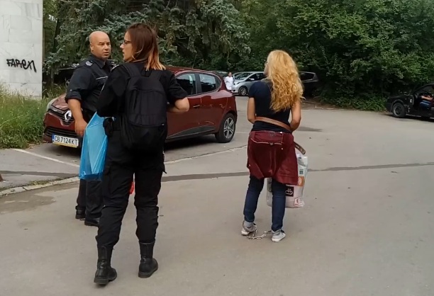 Десислава Иванчева постъпи в болница за изследвания