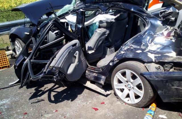 Две момичета и три момчета са ранени при катастрофа на пътя Ахелой - Поморие