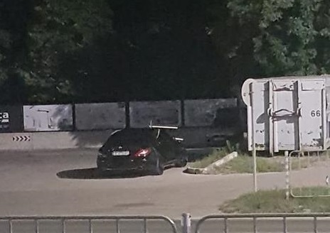 "Мерцедес" осъмна с две забити кирки