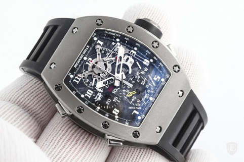 Гуардиола с часовник за 170 000 евро