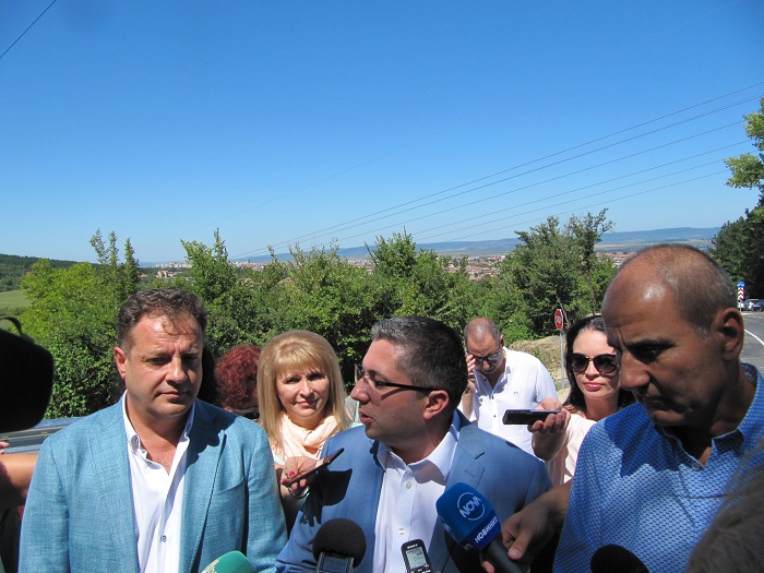 Цветан Цветанов: Ако президентът Радев иска да въвежда военно положение, сигурно може да го направи, но в България има правов ред