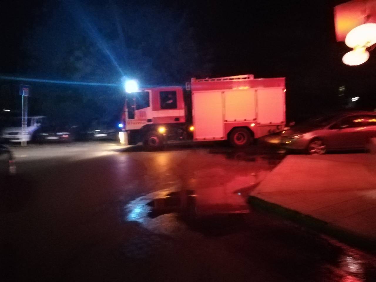 Кола се запали в движение в Търново