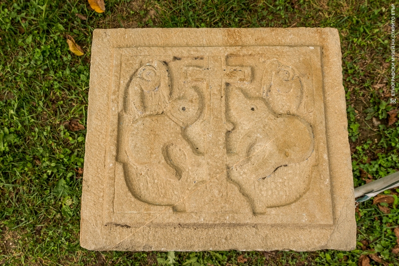 Украса на сграда на Кольо Фичето е предмет за съревнование по каменоделство