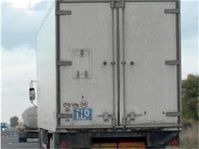 Днес от 14 до 20 ч ограничават движението на тирове