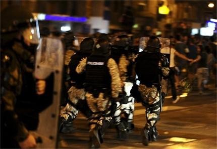 "Либертас": Две групи косовари са получили пари, да предизвикват въоръжени инциденти в Македония