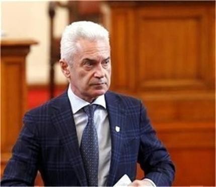 Съд наложи масови глоби за неявили се свидетели по делото срещу Сидеров за хулиганство