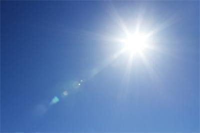 Температурите се повишават, утре достигат 28°