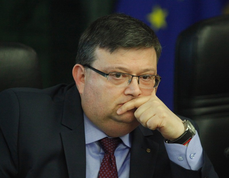 Прокуратурата поиска указанията на БНБ към квесторите