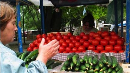 Цените на храните паднали осезаемо в сравнение с миналата година