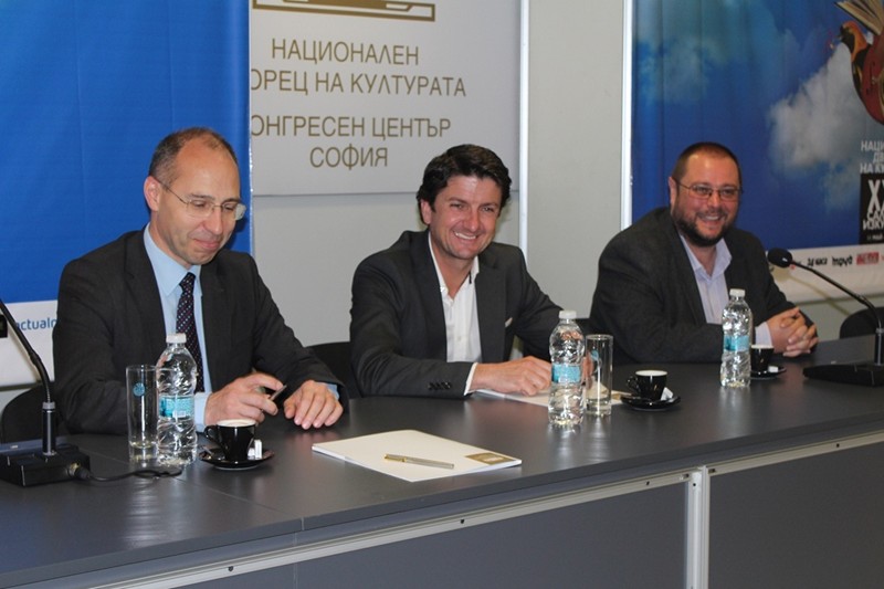 НДК и АБК подписаха меморандум за популяризиране на българска литература