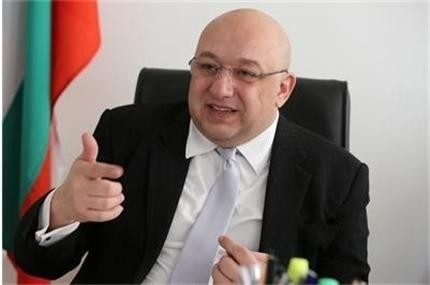 Красен Кралев в НСА: Трябва да правим физическо образование, а не физическо възпитание