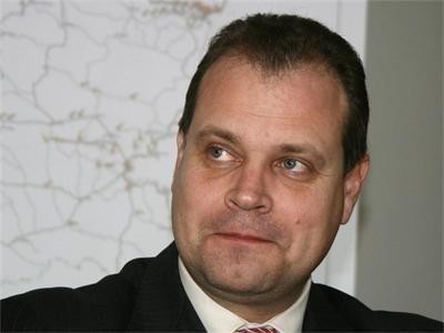 Лазаров: За задръстванията не е виновна само АПИ, българинът не може да шофира при ремонти