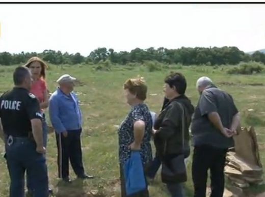 Роми изкарват по 1000 лева на ден от кражби на камък от ниви