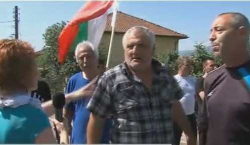 В Гърмен вдигнаха блокадата
