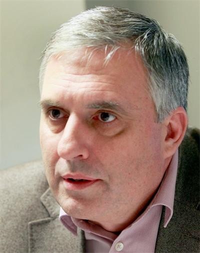Калфин: Обществото трябва да се грижи за своите възрастни хора