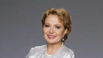 Счупен врат при падане по стълби е причината за смъртта на Силва Зурлева