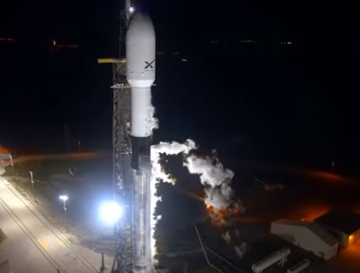 "SpaceX" изстреля ракета с 60 интернет сателита (ВИДЕО)