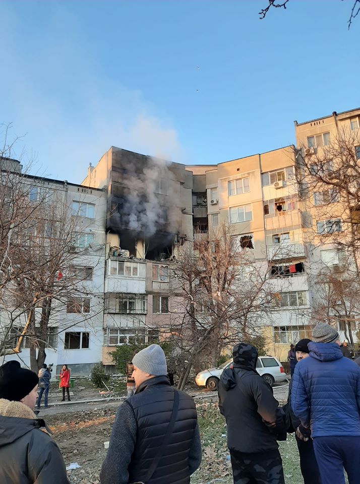 Все още не са идентифицирани телата, намерени след взрива във Варна