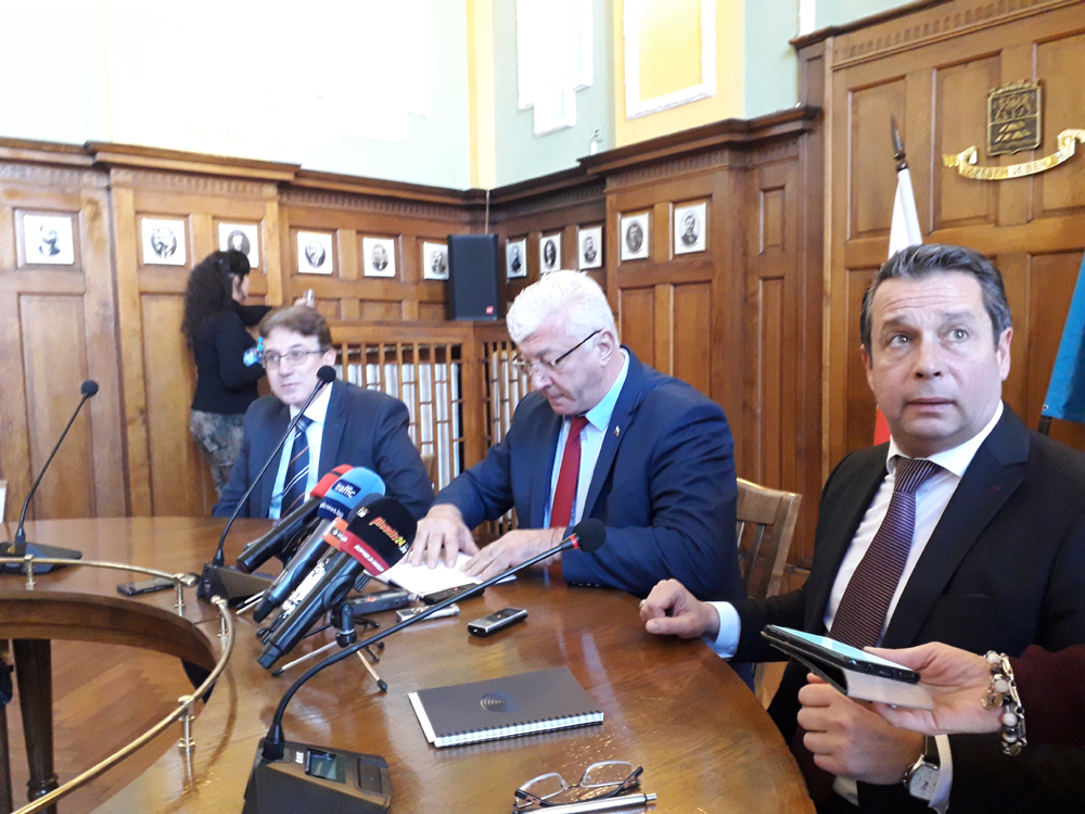 След намесата на кмета Здравко Димитров: Бърза писта за транспорта в Пловдив