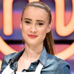 Ася Дюлева от MasterChef се сгоди (СНИМКА)
