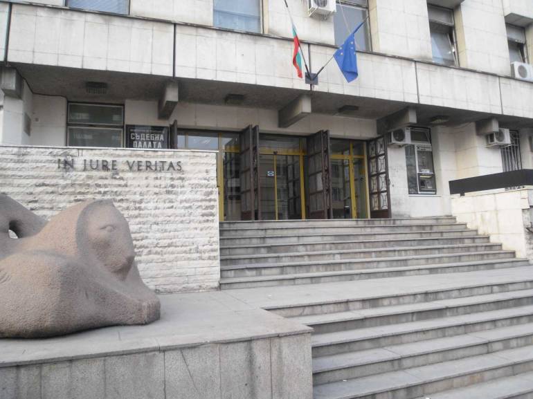 Съдят шофьор, предизвикал катастрофа с две жертви край Търново