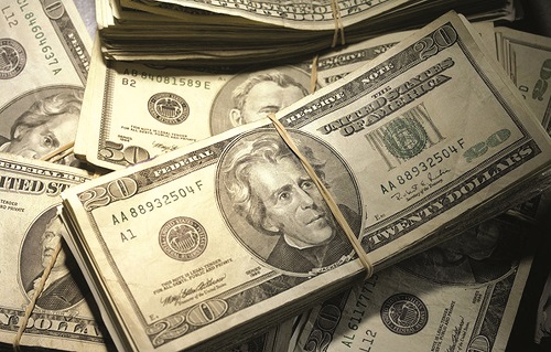 2153 милиардери имат повече пари от 60% от населението на планетата