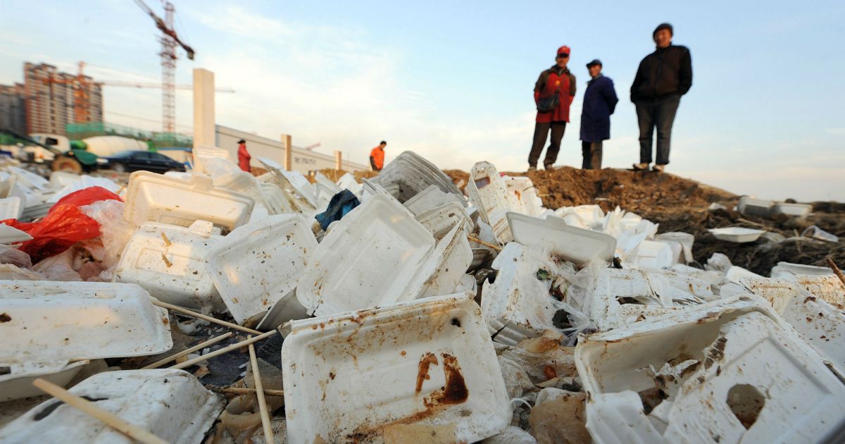 Китай забранява пластмасата за еднократна употреба