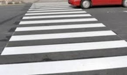 Микробус блъсна и уби мъж на пешеходна пътека в Самоков