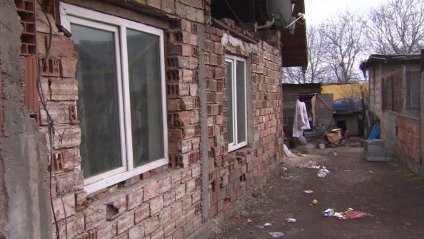 8-годишно момче е сексуално насилвано и заснето с камера