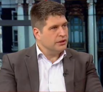 НАП: Ще попълваме данъчните декларации, хората ще могат да ги редактират