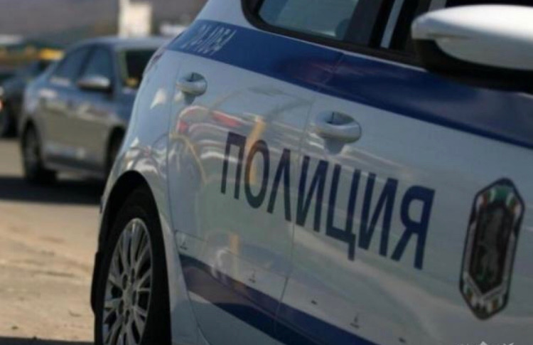 Полицията провежда акция в сградата на "Националната лотария"