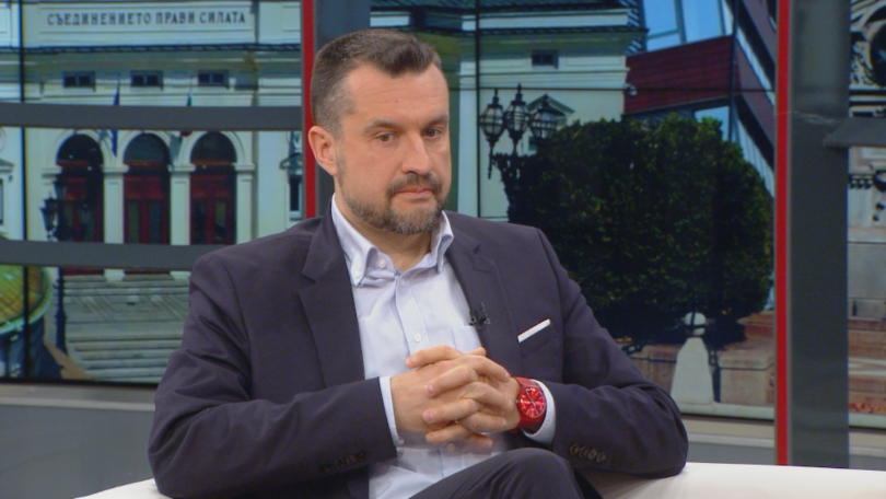 Шефът на кабинета на Радев: Недопустимо е да се подслушва президент