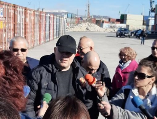 Гешев за отпадъците от Италия: Или ще спрат да тровят гражданите, или ще се срещнат със съда