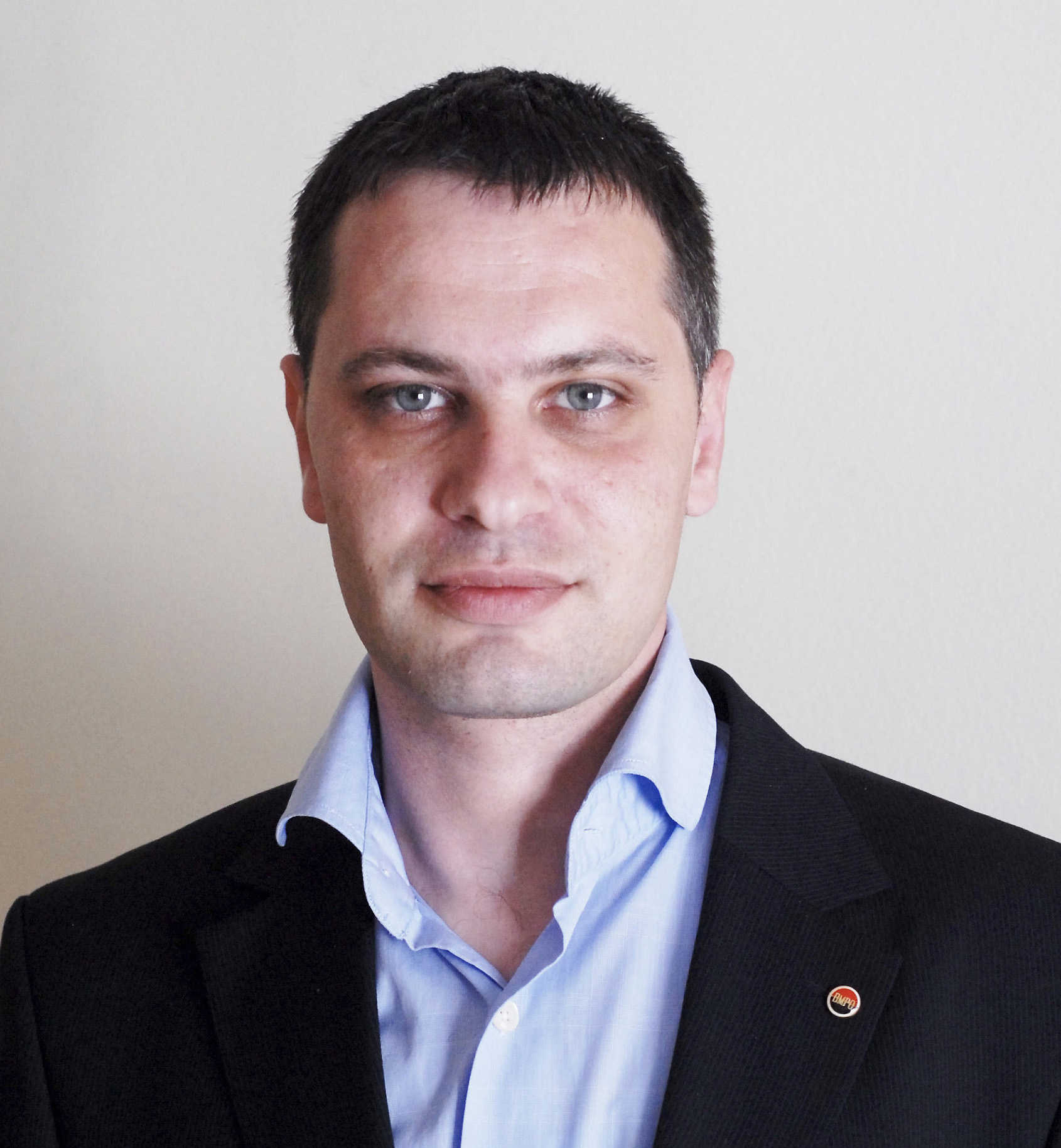 Александър Сиди от ВМРО: БПЦ отново показа, че има надежда за вярата на българите, след като спря ислямската изложба в Лувъра!