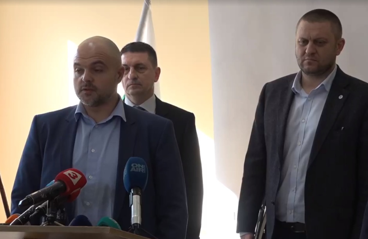 Ивайло Иванов: Засилваме полицейското присъствие край банките в големите градове
