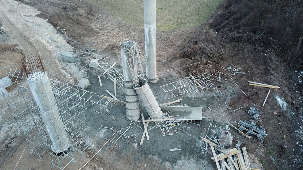 Прокуратурата разследва трудовата злополука с двама загинали на "Хемус"